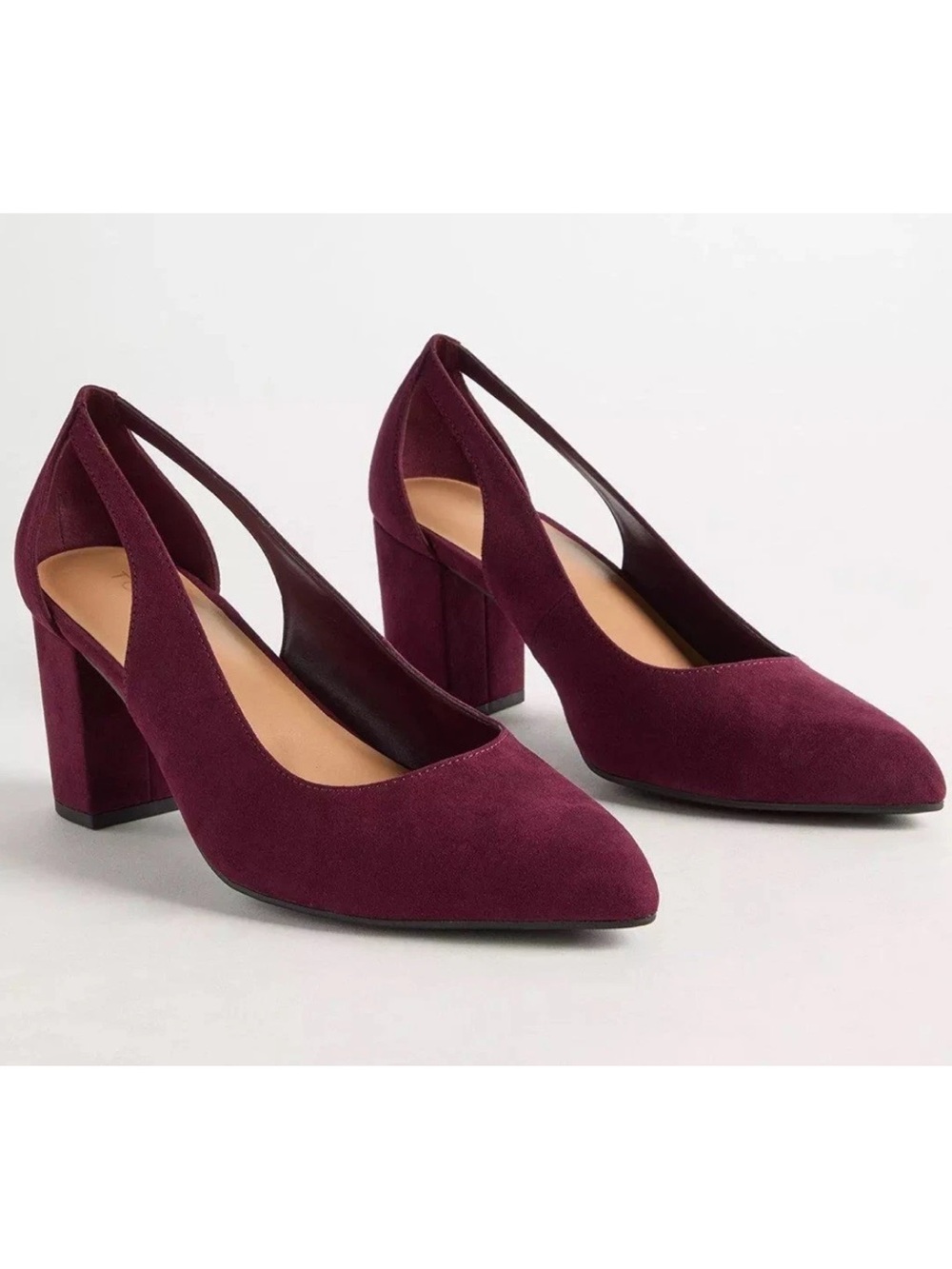 Torrid NEW Pointed Toe Cut Out 3” Block Heels 8 Extra Wide